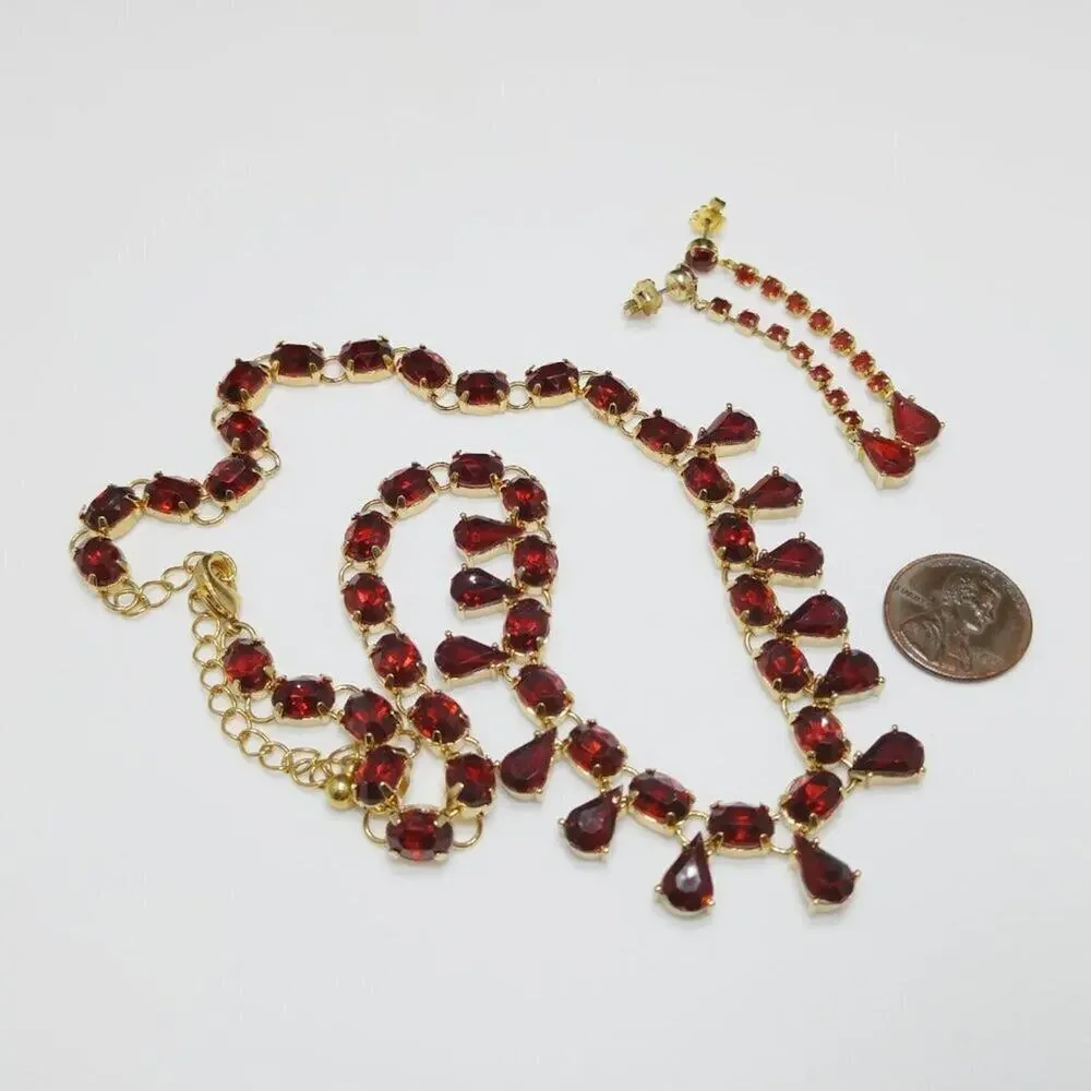 Avon 2004 Women’s Red Rhinestone Choker Adjustable Necklace Post Earrings Set